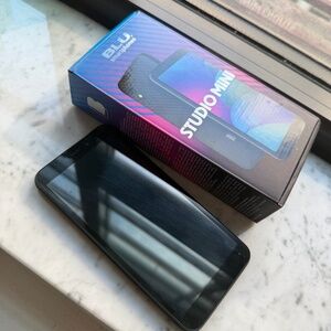 Brand NEW! Blu smartphones studio mini